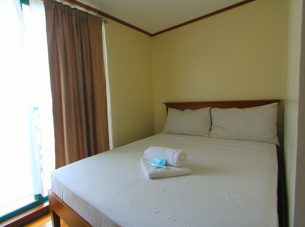 Isabelle Royale Makati Hotel Makati City Bilik gambar