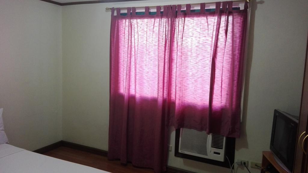 Isabelle Royale Makati Hotel Makati City Luaran gambar