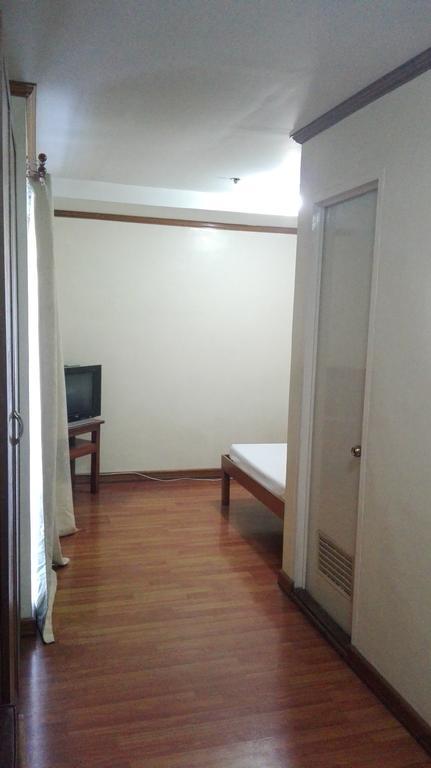 Isabelle Royale Makati Hotel Makati City Luaran gambar